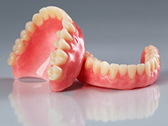 「みやざき歯科医院」の入れ歯治療について
